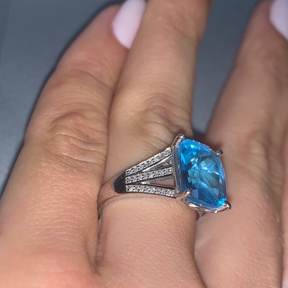 Blue topaz diamond ring - Picture 5 of 7